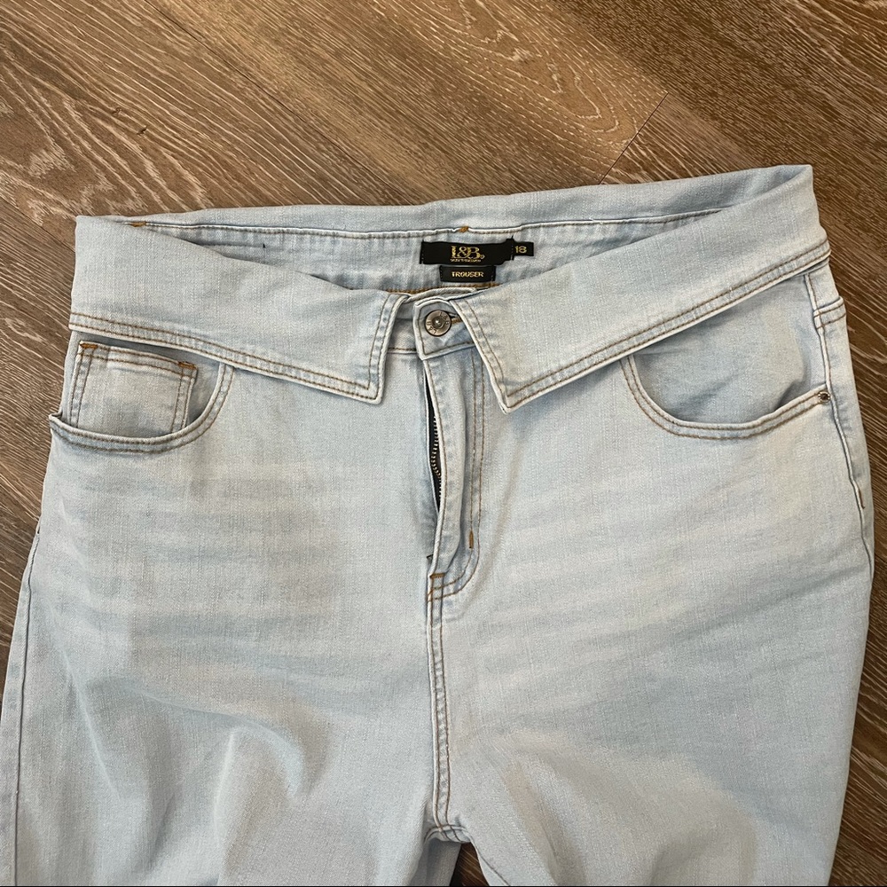 Light Wash Blue Straight Leg Jeans